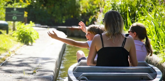  Descubra el río encantado en familia 