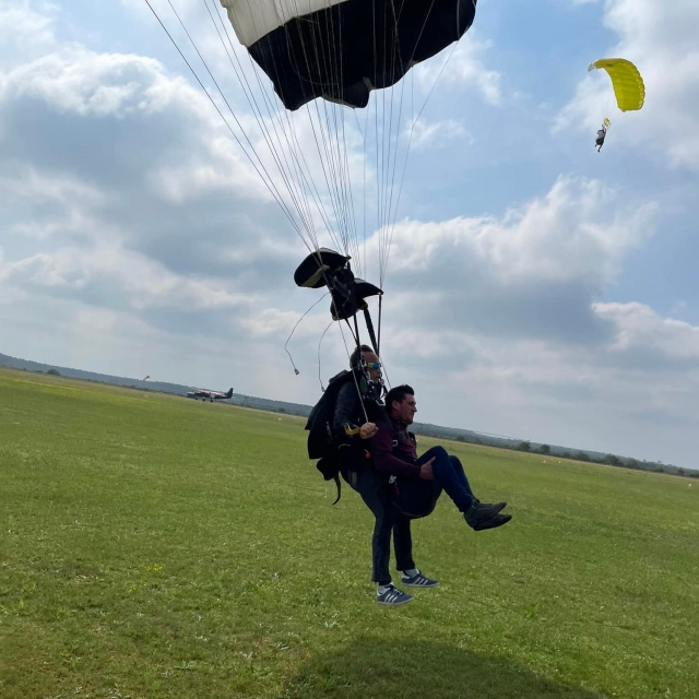 Aterrizaje suave en el aeródromo 
