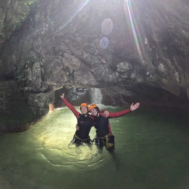  Descubrir los cañones con amigos 