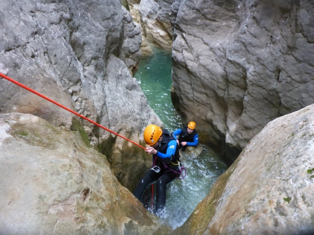  Rappel en las sublimes gargantas de Marc 