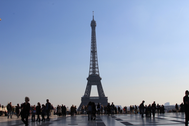  Suntuosa vista de la Torre Eiffel desde Trocadéro