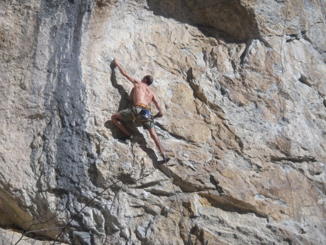 Sube las paredes en Ariège 