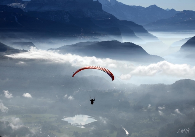  Viviendo las nubes en el departamento de Haute-Savoie 