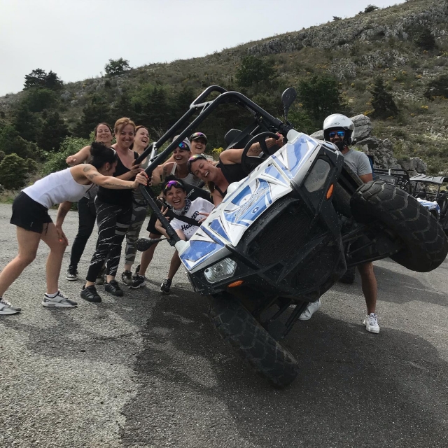 Un momento juguetón y divertido