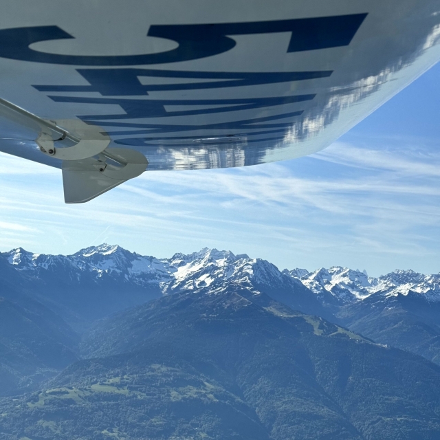  Disfrute de la vista de los Alpes vecinos 