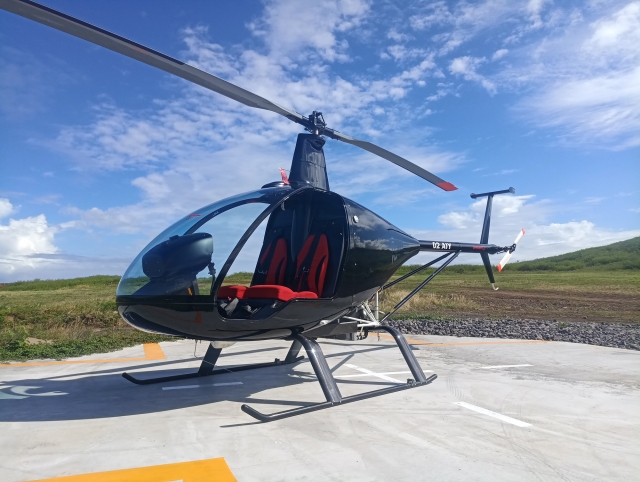 Visite la isla en la cabina de uno de nuestros helicópteros 