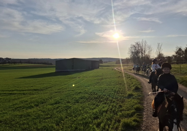  Pbaños a caballo en el corazón de Alsacia 