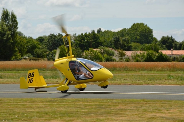  Despegue inminenle del ULM 