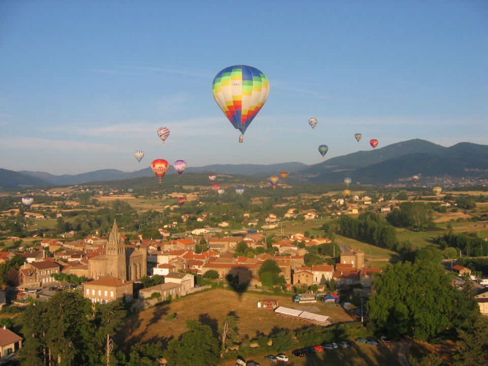 Vuelo en globo aerostático en pareja con familiares o amigos