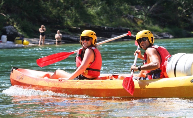  Sesión de canoa con un instructor certificado por el estado