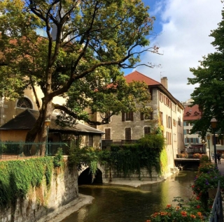 Gran Tour Annecy en Segway 2 Horas