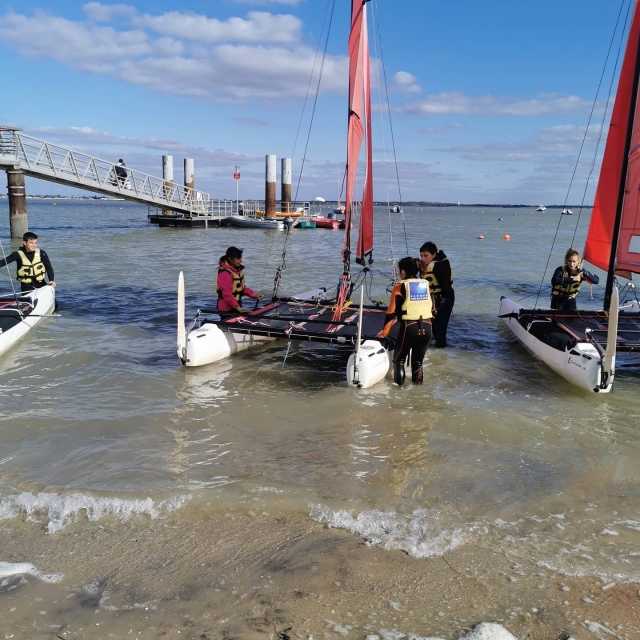  Escuela de Náutica en Marennes 