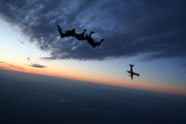 Salto en paracaídas