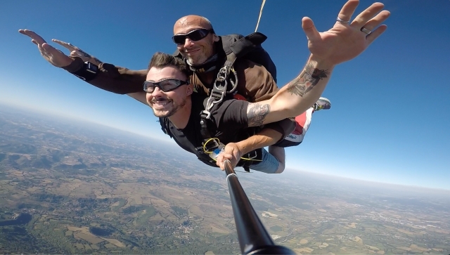  Actividad llena de adrenalina en los cielos del Alto Garona 