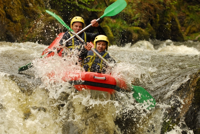  Canoa en el Cure