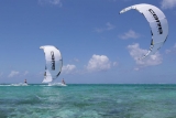 Sesión de descubrimiento de kitesurf de 4 horas - La Palme (Aude)