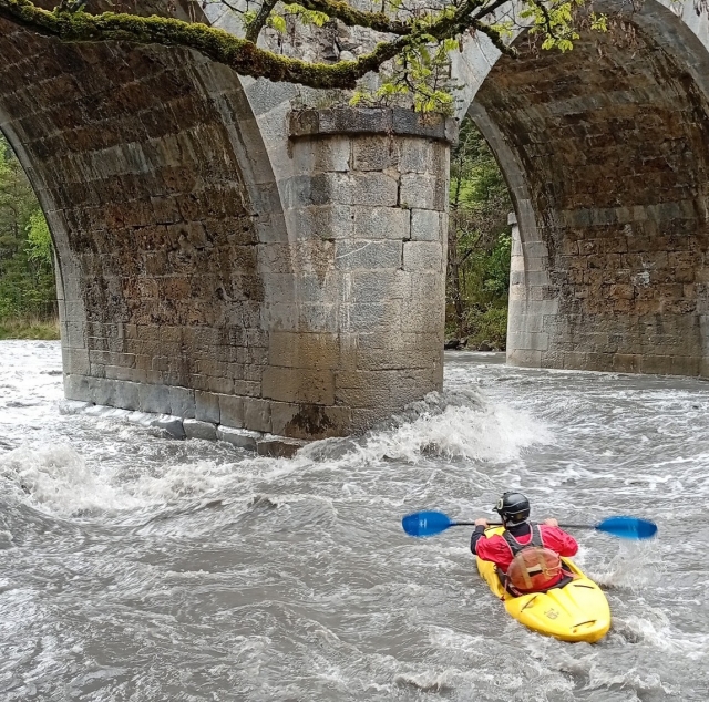  Rafting deportivo en Thuiles 