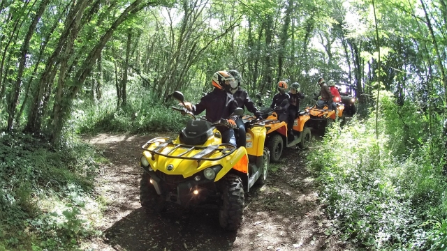  Excursión en cuatrimoto por los bosques de Saona y Loiriens 