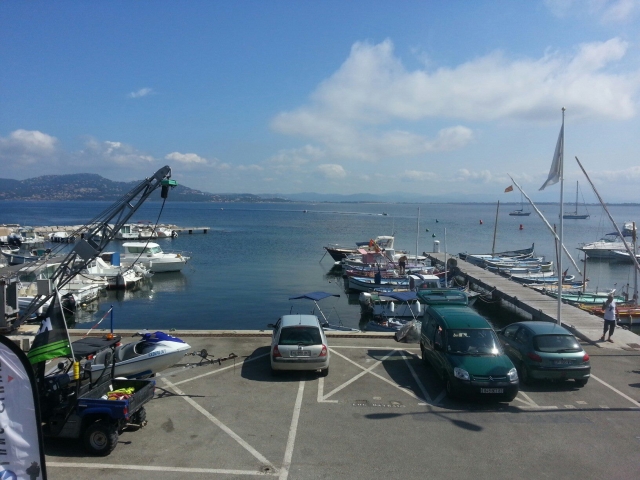  Encuentro en el puerto para su reservación 