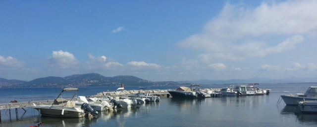 Renta semirrígido 30 CV Day Giens