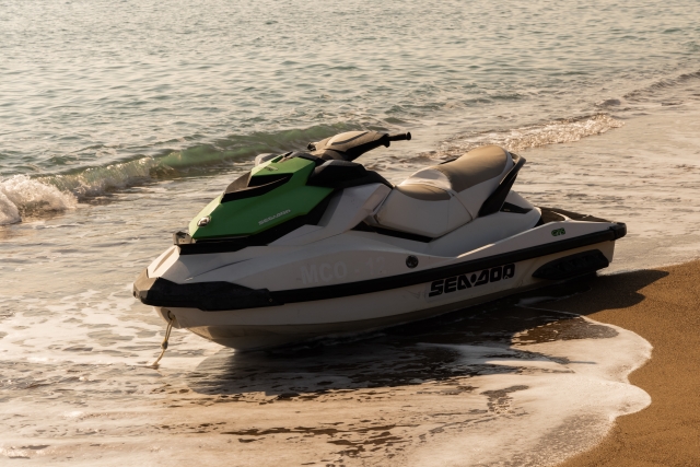  Jet ski por la playa de Niza 