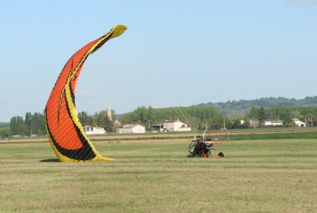  30 min de vuelo en paramotor