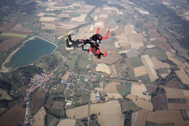 Caída libre en el aire 
