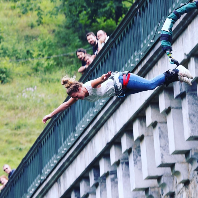  Bungee cerca de Saint-Etienne 