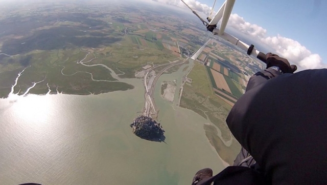  Vista del Mont-Saint-Michel desde el ULM