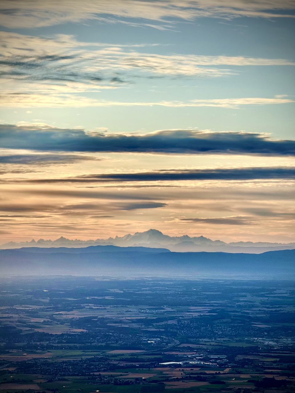  Admire el amanecer durante un vuelo en globo aerostático 