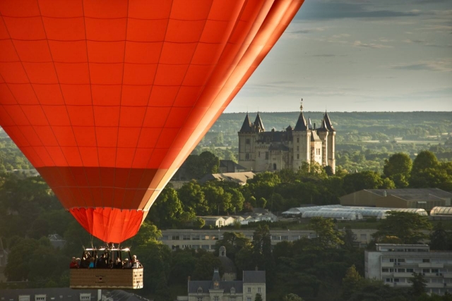  Vista de los castillos desde el globo aerostático 