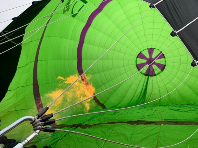 El interior del globo aerostático