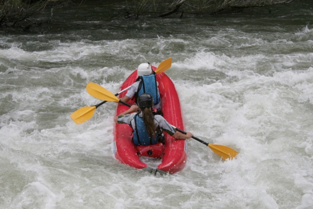  Aventura en Kaya-Raft 