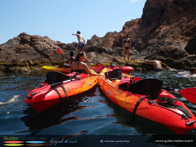  Kayak cerca de Mónaco 