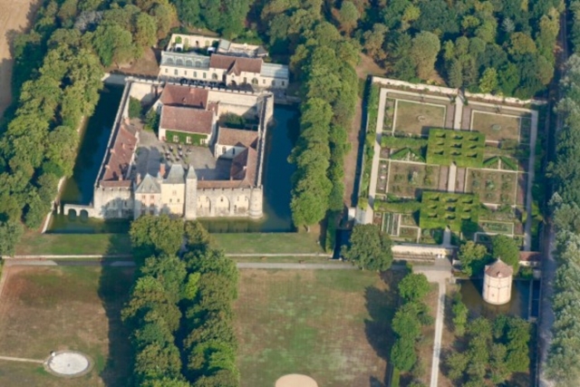 Castillo de Farcheville en Bouville-sur-Essonne 