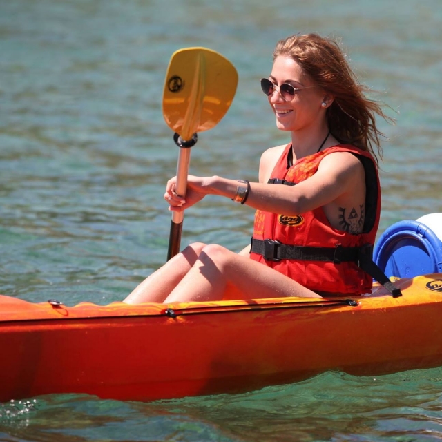  Kayak de mar en el macizo del Estérel 