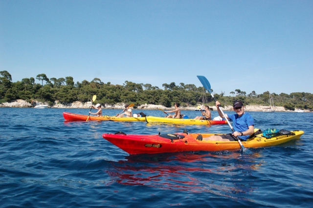  Kayak viaje por el agua de la Riviera francesa