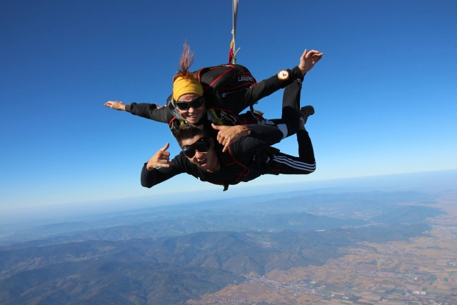  Salto en paracaídas tándem 