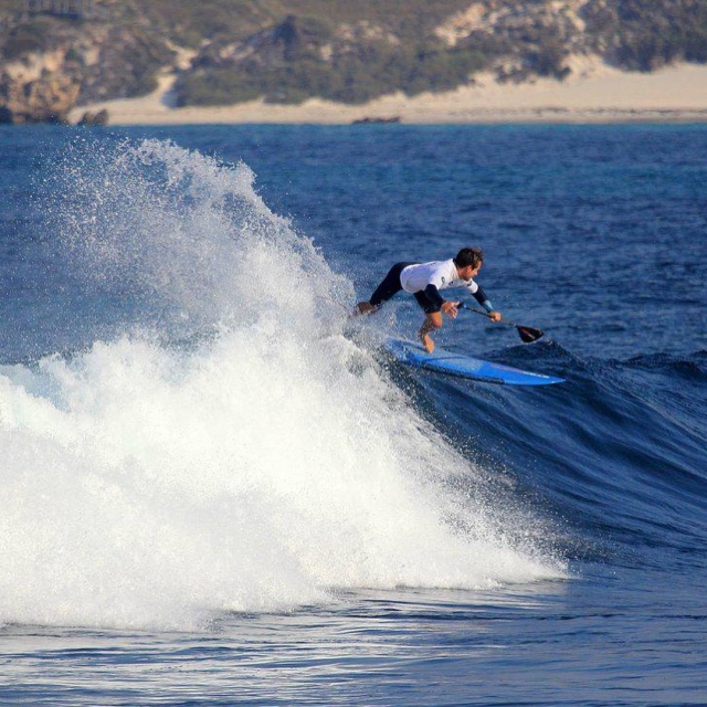 Renta de surf y trajes de neopreno en Locquirec 