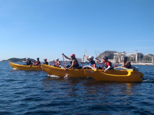 Paseo en canoa por La Ciotat 