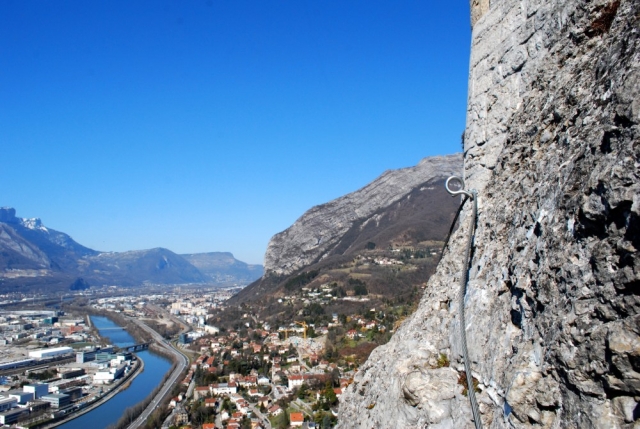  Vía Ferramarra en Isère 