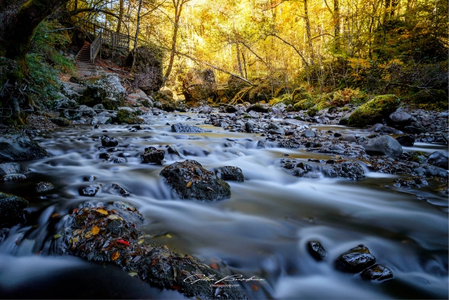  Gorges de la Cère 
