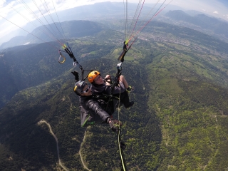 Vuelo de prestigio sobre Combe de Savoie 45 min + Vídeo