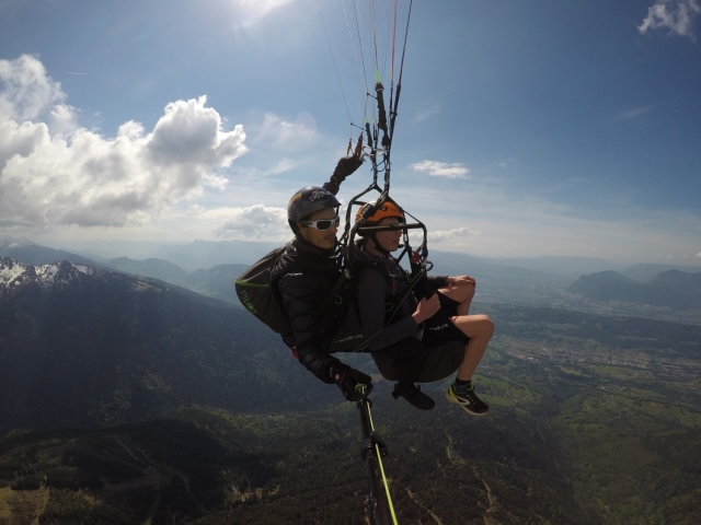  Vuelo en parapenle 
