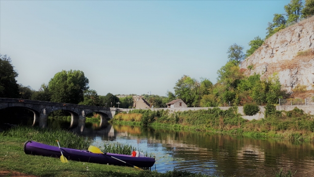 Excursión nocturna en kayak en Saint-Moré - 2H