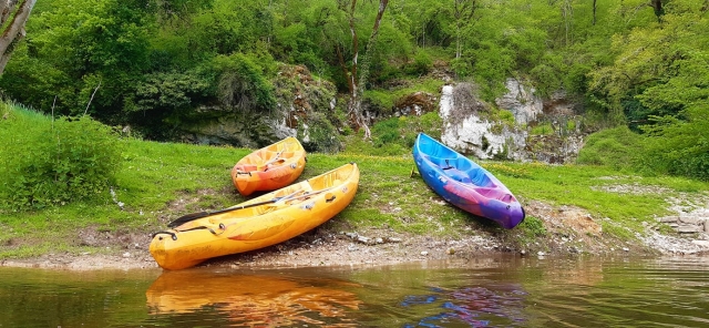  Nuestros barcos 