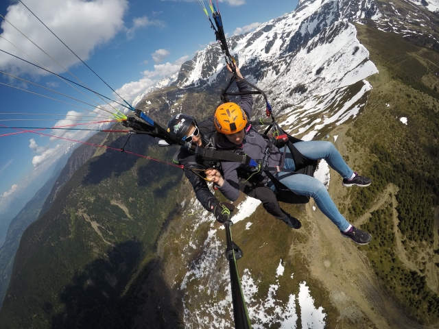 Vuelo de prestigio en parapenle en Saulire + Vídeo -15MN