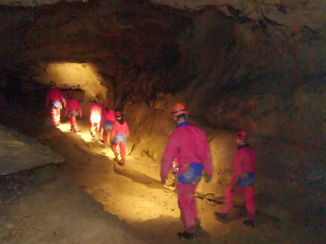  Espeleología de medio día 