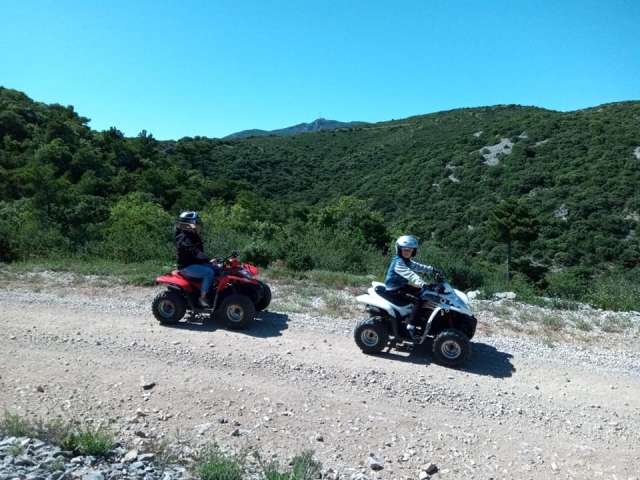  Cuatrimoto para niños 