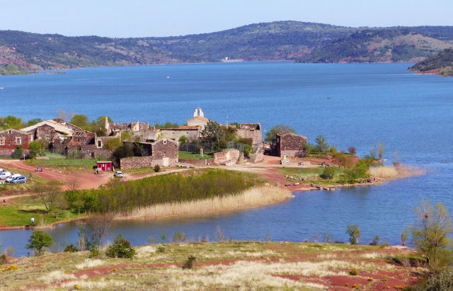  Lac du Salagou 